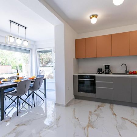 Apartman Suzi Пула Экстерьер фото