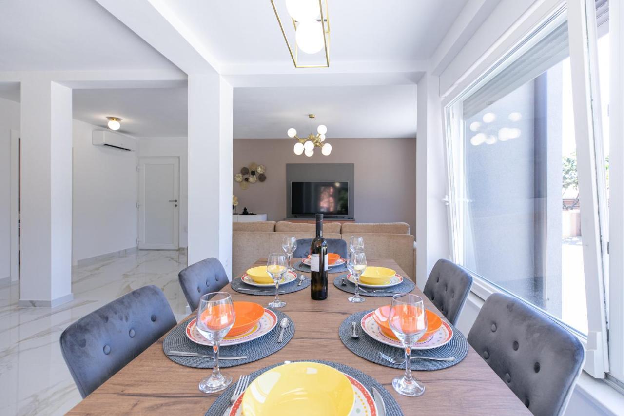 Apartman Suzi Пула Экстерьер фото