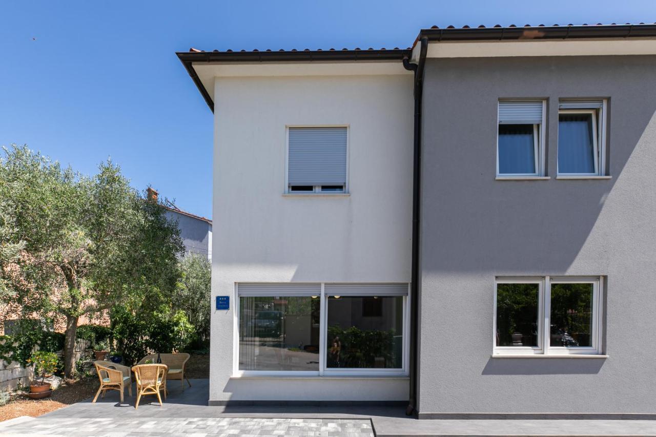 Apartman Suzi Пула Экстерьер фото