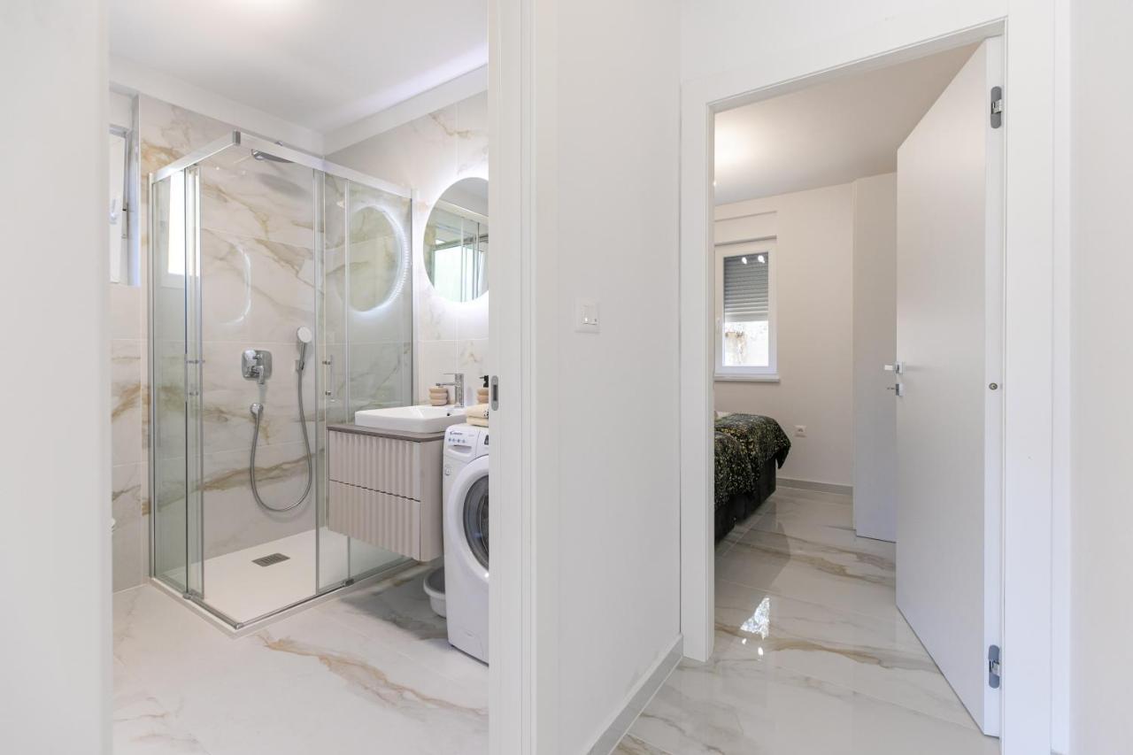 Apartman Suzi Пула Экстерьер фото