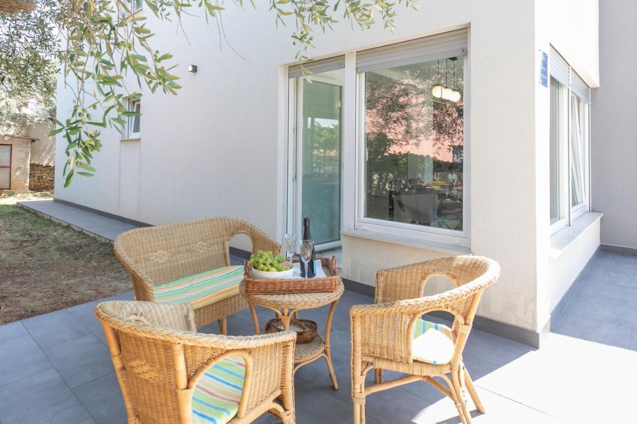 Apartman Suzi Пула Экстерьер фото